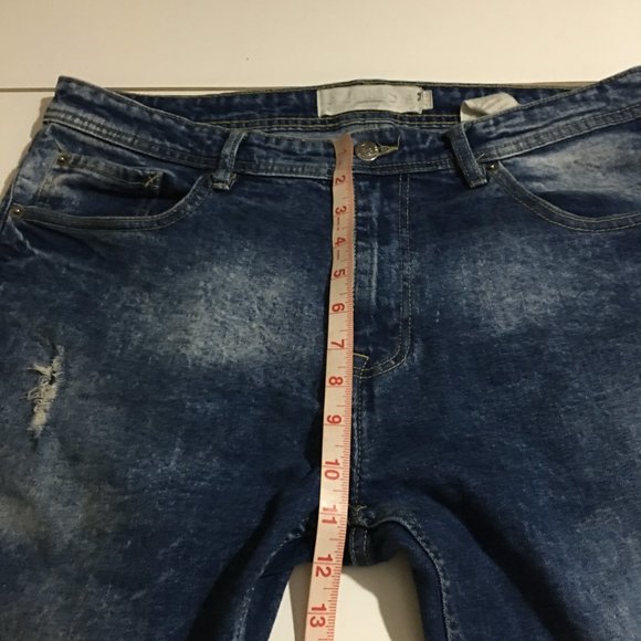 Jeanius Akademiks Mens Jeans Size 36x30 Distressed - Picture 8 of 10